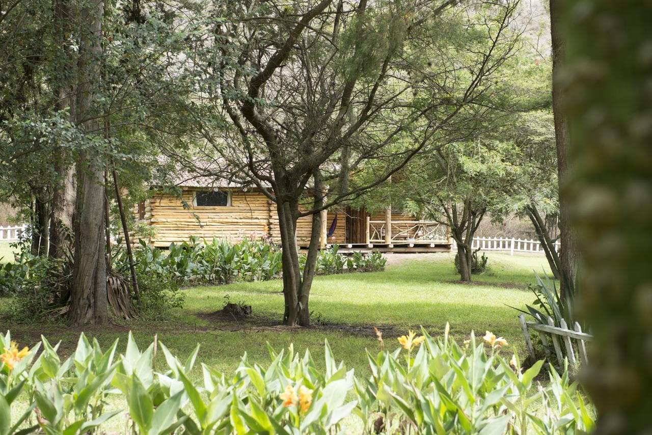 Inraki Lodge Guaillabamba Exterior photo